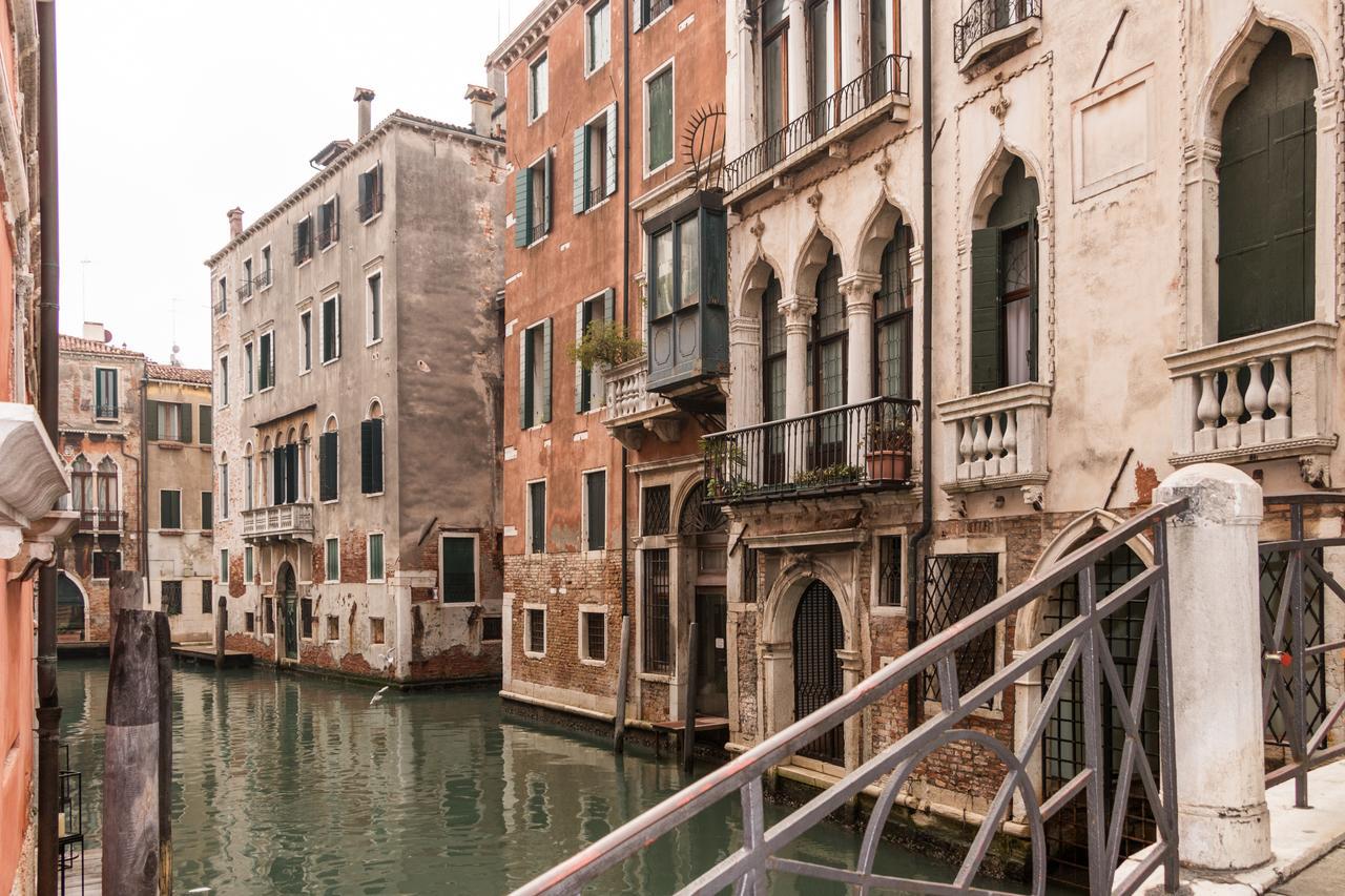 La Fenice Double Canal View Venedig Exterior foto