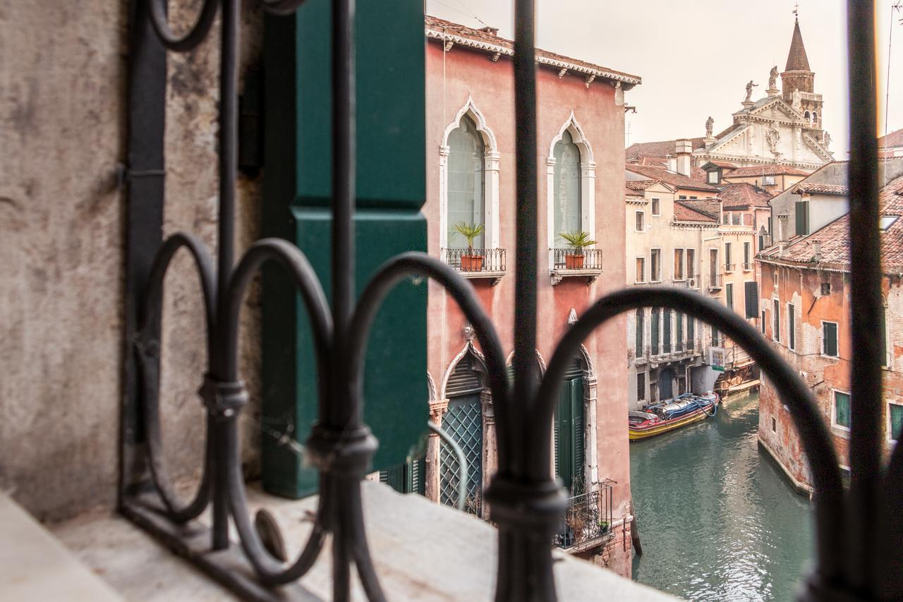 La Fenice Double Canal View Venedig Exterior foto